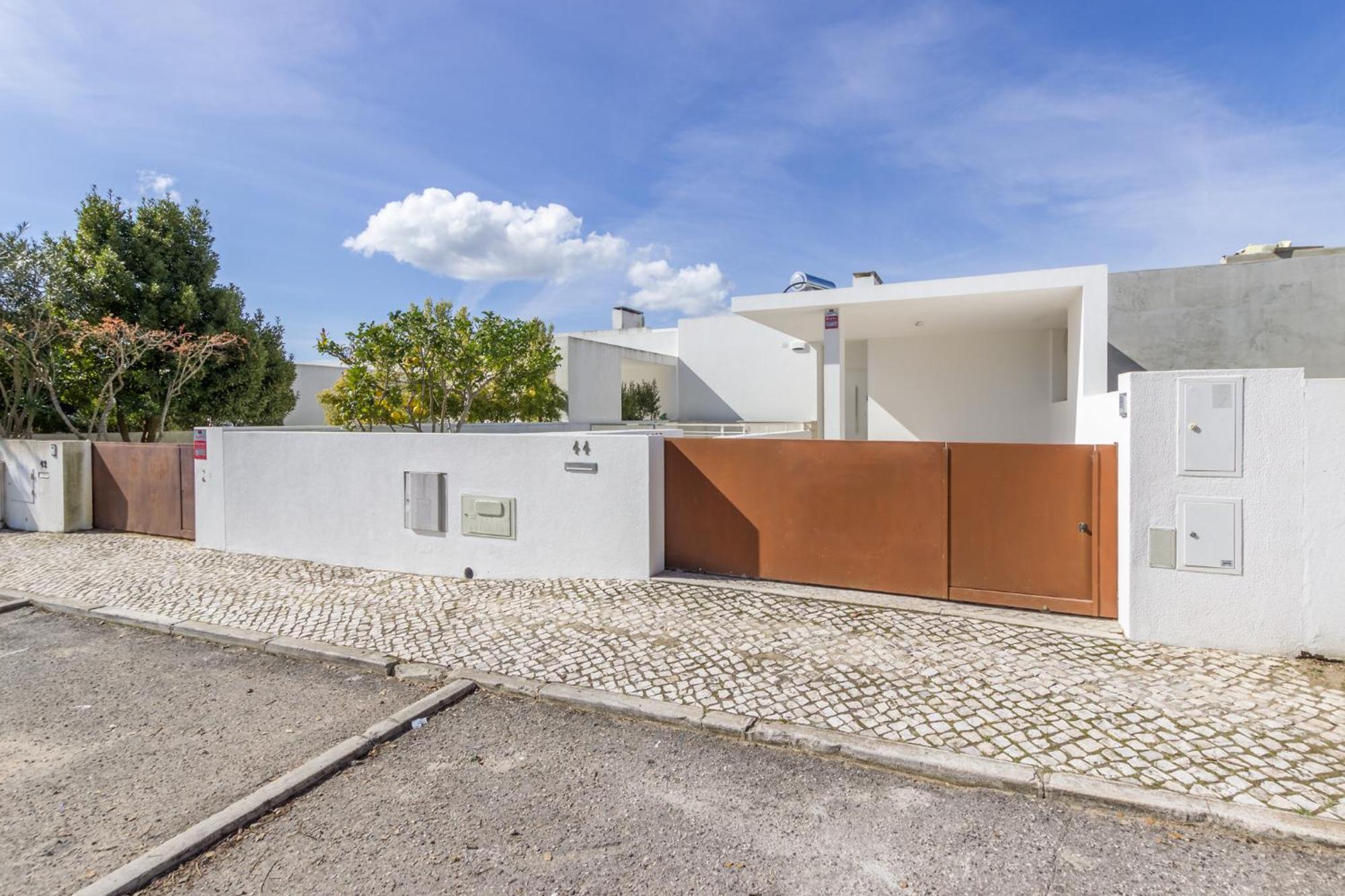 Lemon Tree Home Сесимбра Экстерьер фото